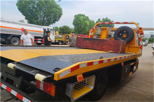 濮阳附近拖车电话号码服务