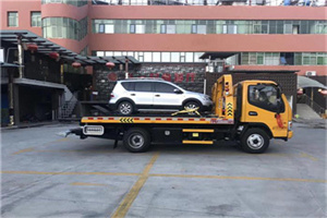 濮阳汽车紧急补胎换胎救援